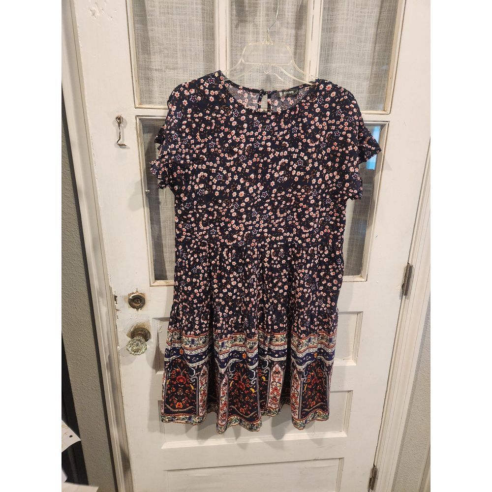 BTFBM Black Floral Short Sleeve Dress Women's Size‎ Small